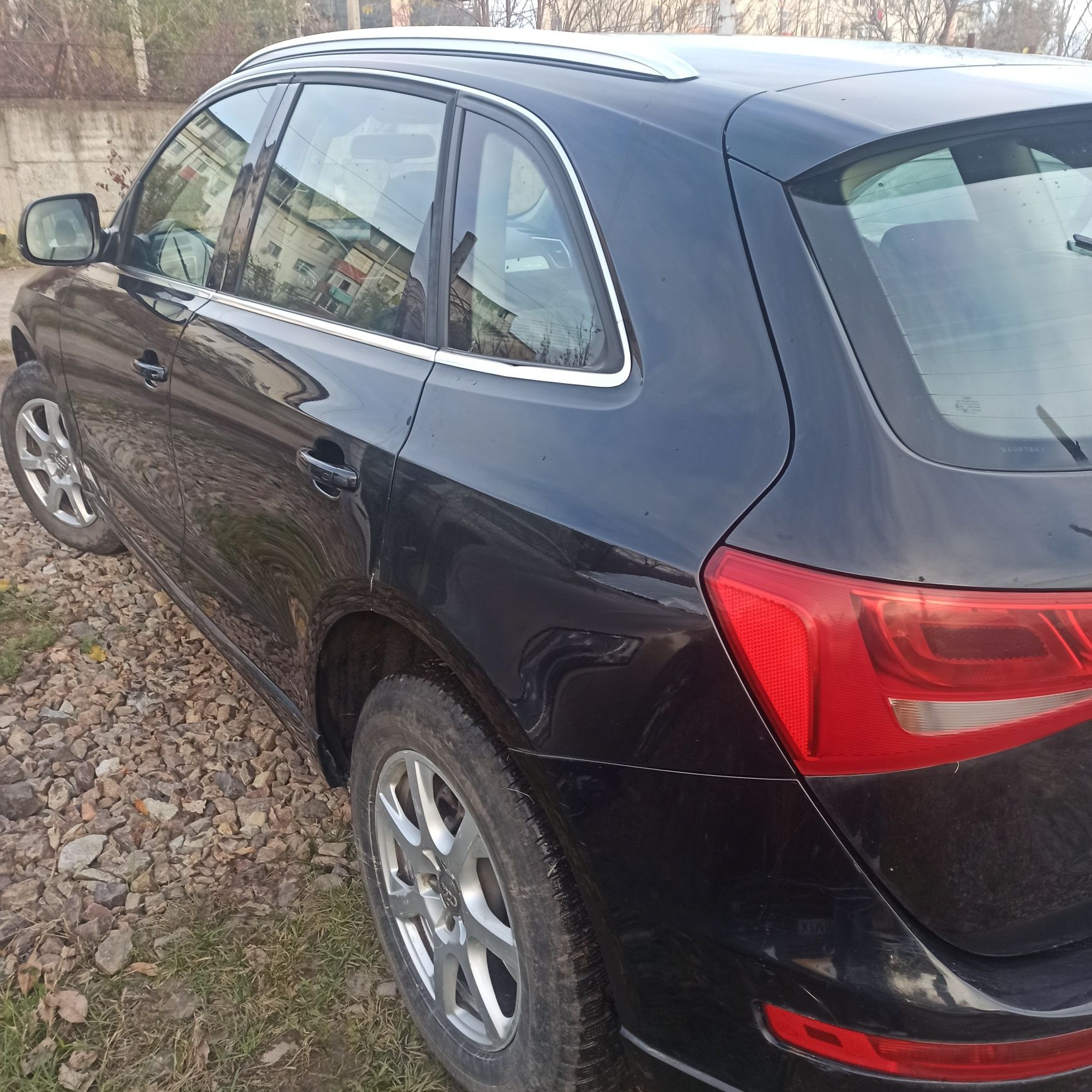 Audi Q5 2.0 tdi 2009 170 cp