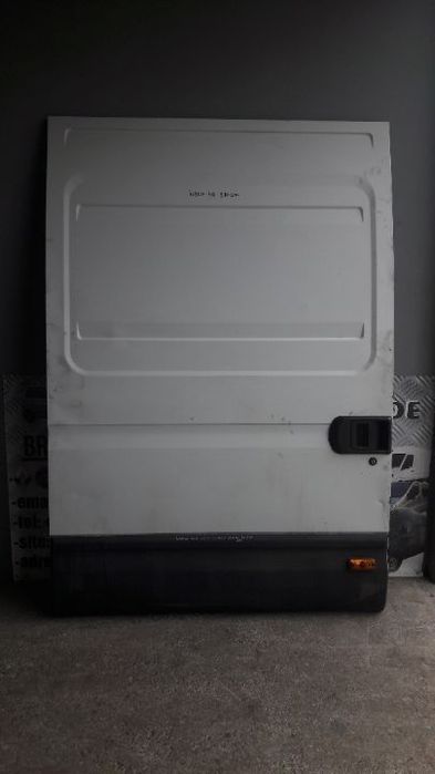 Usa Culisanta model inaltat cu tabla pentru Iveco Daily Euro 4 (2006-2