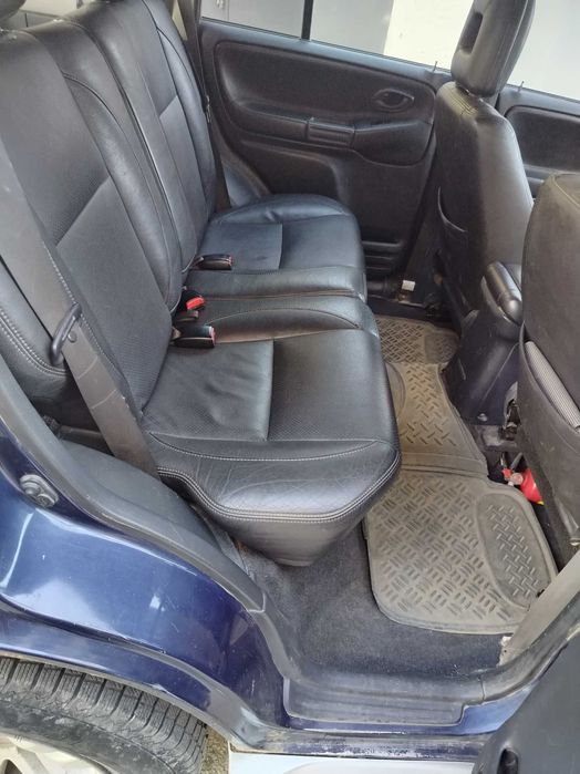 Сузуки Гранд Витара 2005г, 2.0куб ,128