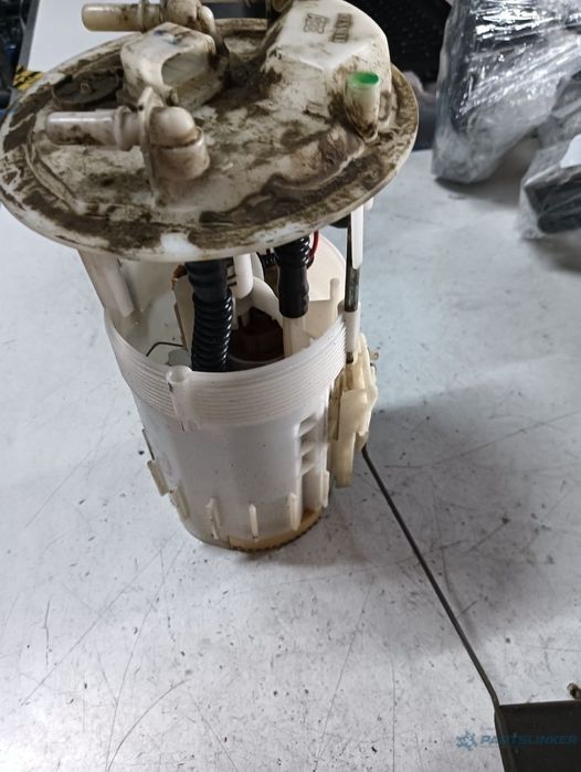 Pompa combustibil RENAULT MEGANE II Saloon (LM0/1_) [ 2003 - > ]