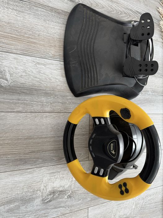 Продам руль игровой