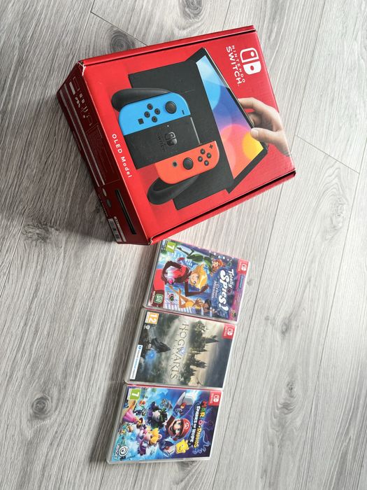 Nintendo Switch OLED MODEL