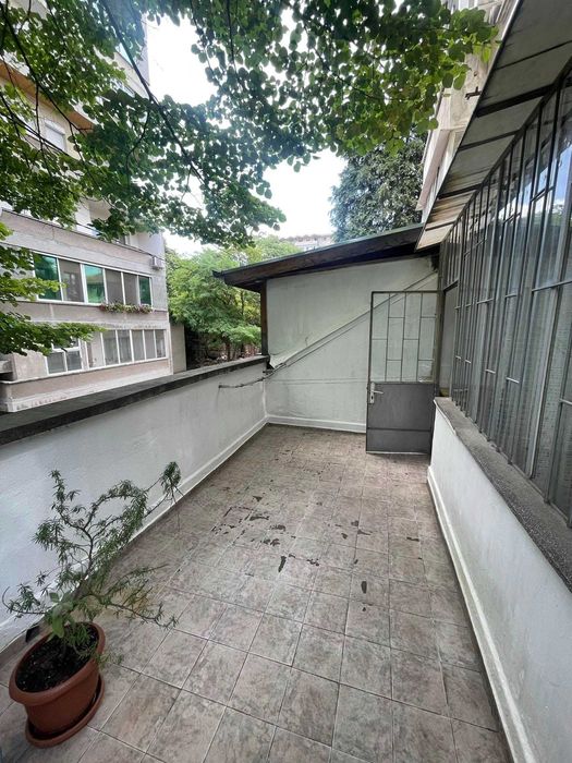 Давам под наем обзаведена гарсониера в Стара Загора