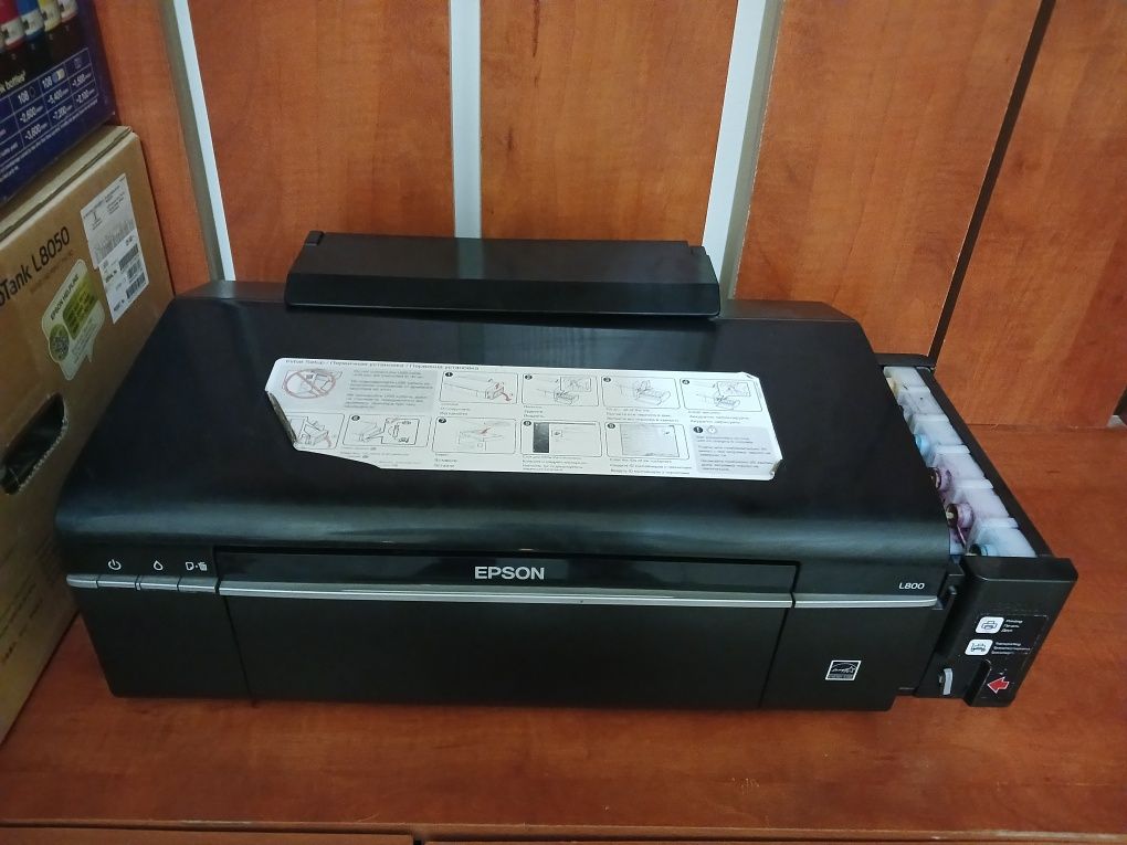 Принтер для фото epson L 800 продаётся. 2 штуки