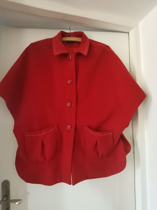 Palton tip poncho