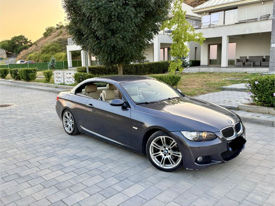 Bmw e93 330dA cabrio coupe