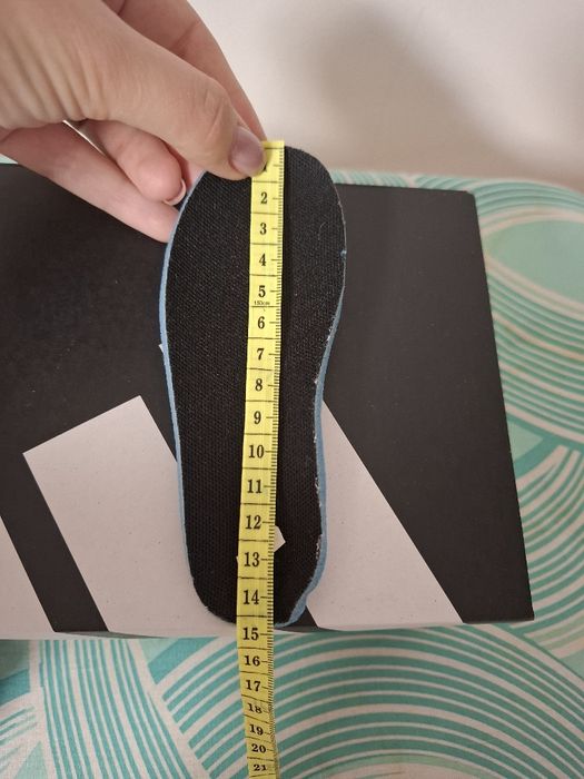 Маратонки адидас за дете