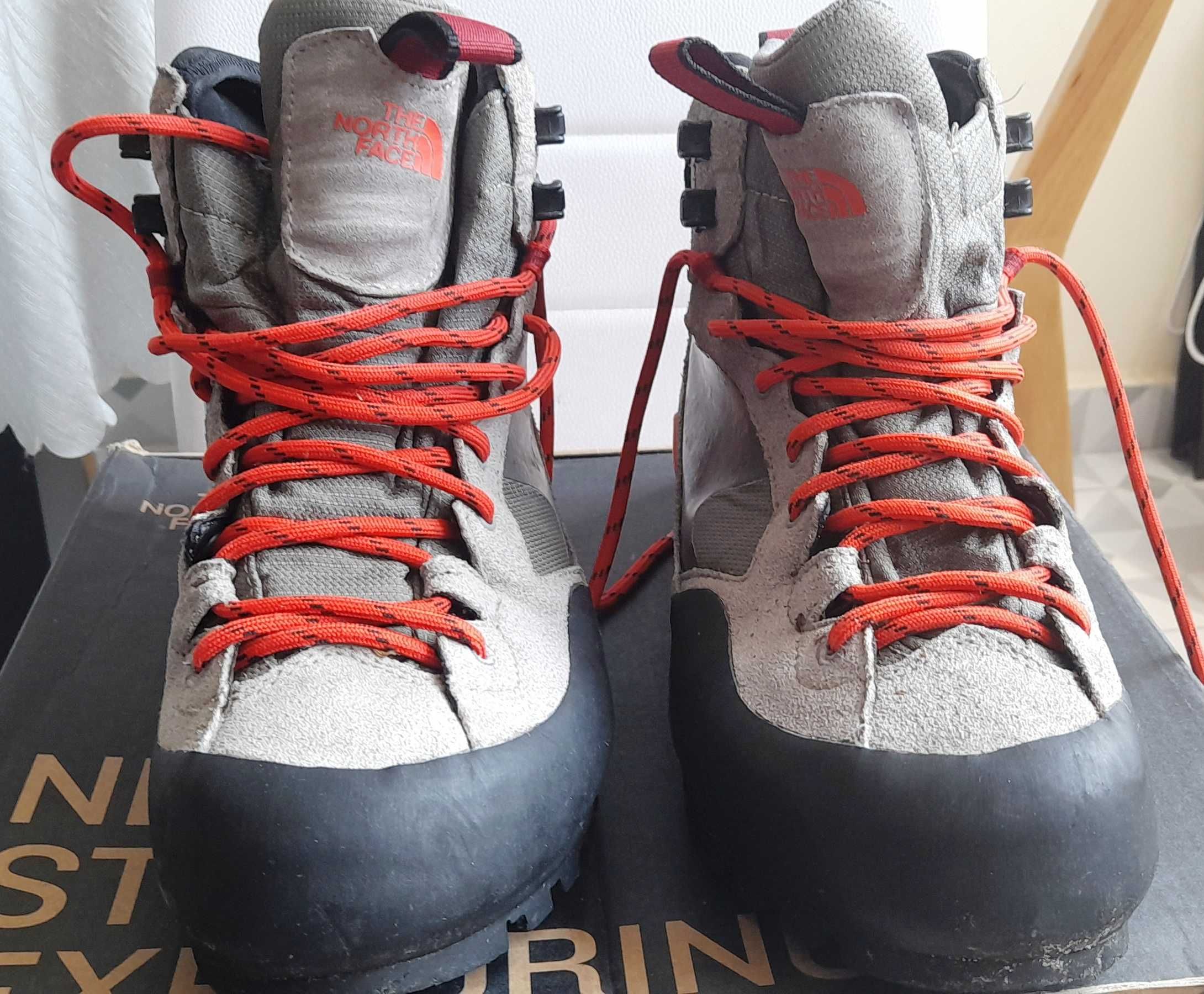Планински обувки North Face (27 см., № 42 )