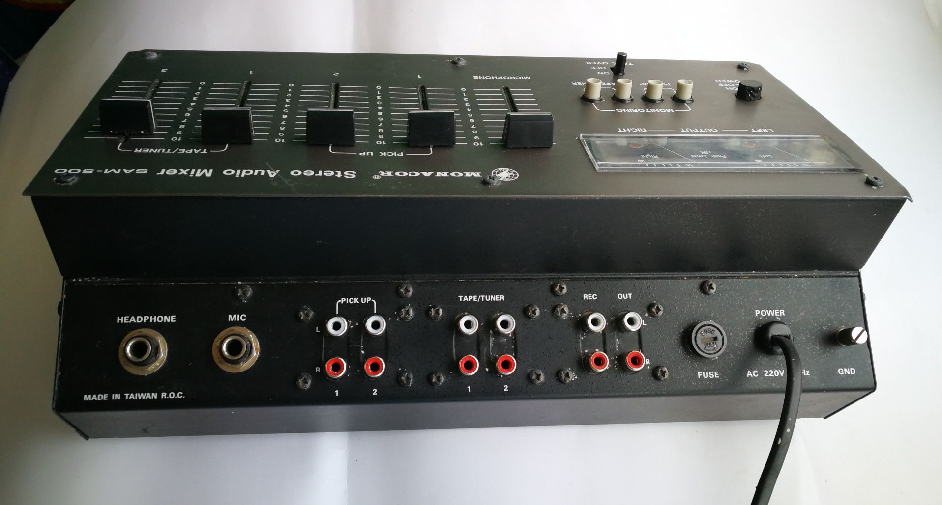 Monacor Stereo Audio Mixer SAM-500