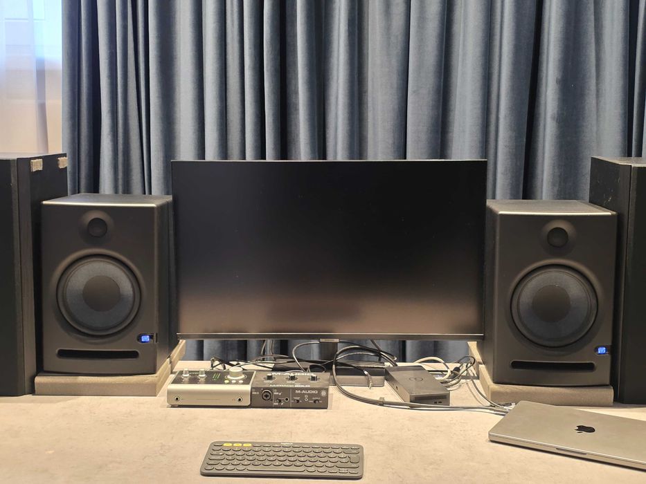 Presonus Eris E8 - monitoare de studio active