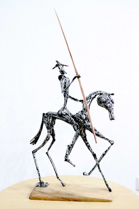 Sculptura otel DON QUIHOTTE , Razvan Ghita metal sculptor.IDEE Cadou
