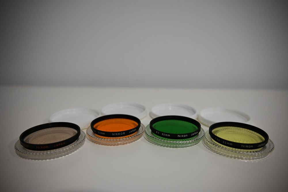 Nikon 200 F5.6 Macro + 6 adaptoare macro + 4 Filtre 52mm