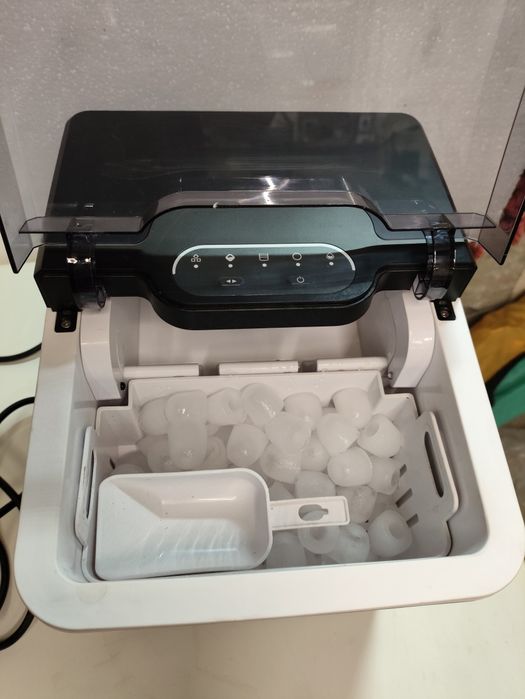 Малък ледогенератор