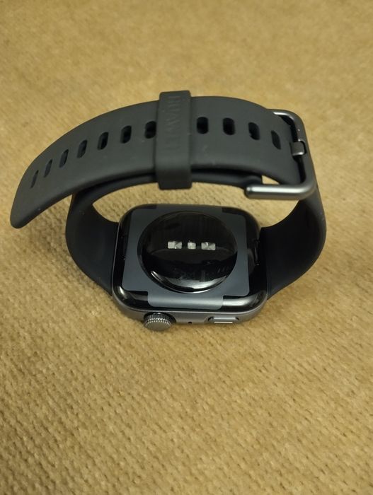 Смарт часовник HUAWEI WATCH FIT 4