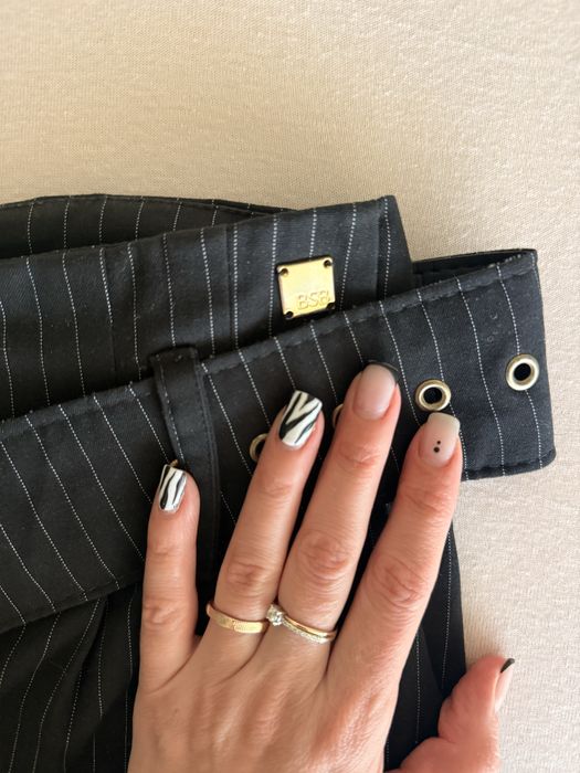 Pantaloni scurți BSB cu dungi fine