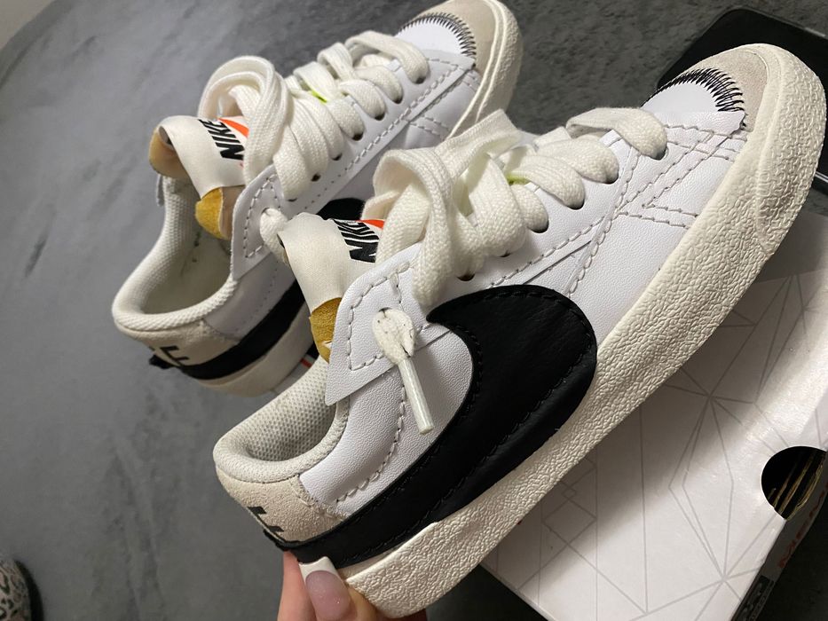 Adidași Nike blazer low 77