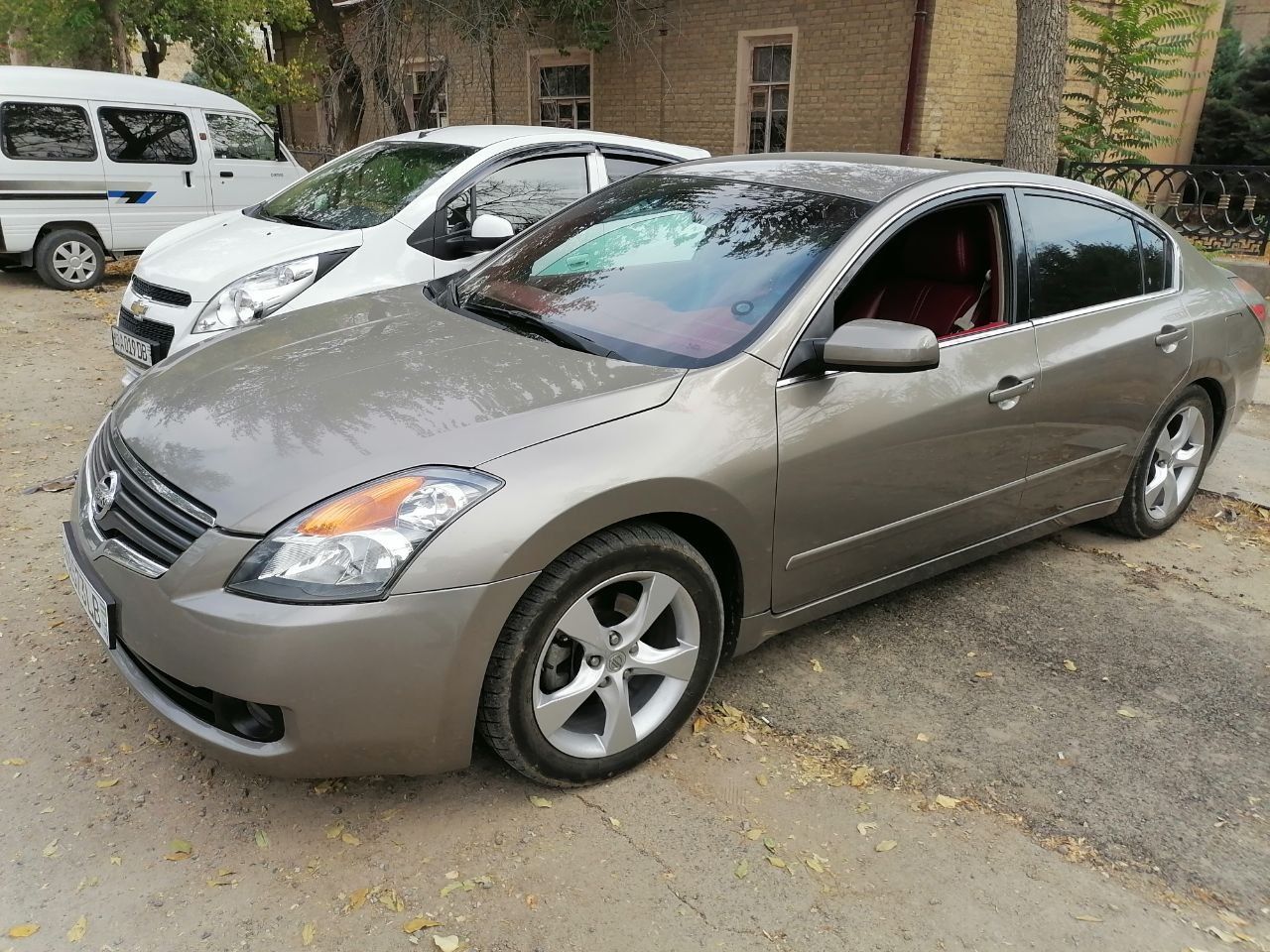 Продаю Ниссан Алтима l32 2008 год