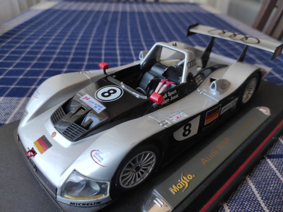 Macheta auto Maysto 1:18 Audi R8R 1999 Le Mans Formula 1