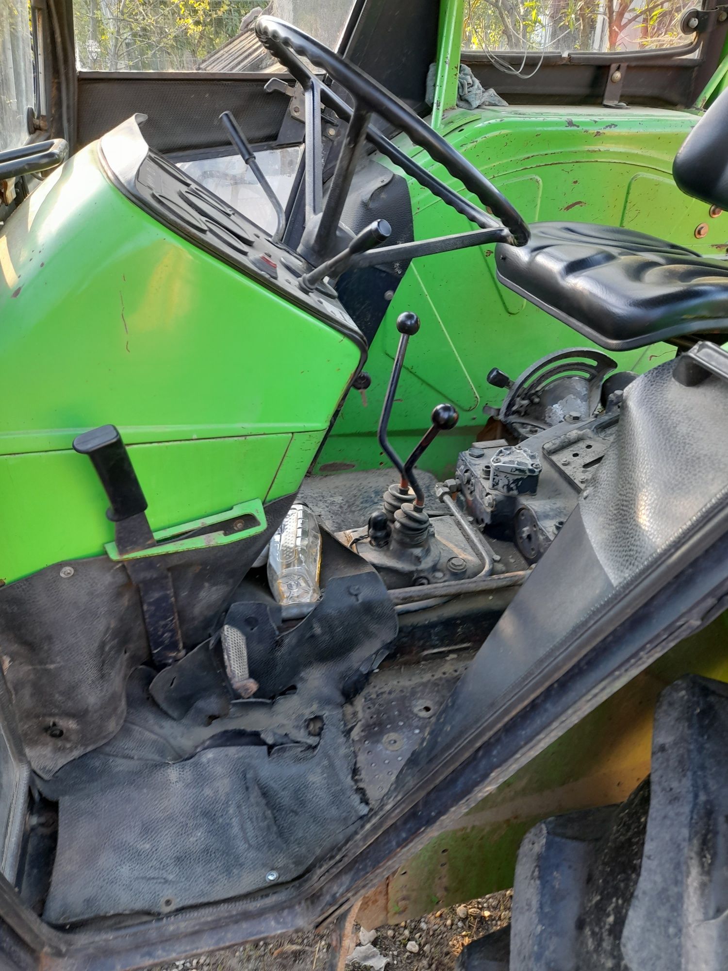 Vând tractor deutz 50 cai