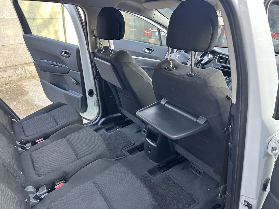 Peugeot 5008 1.6 HDi, 109 CP, an 2010,
