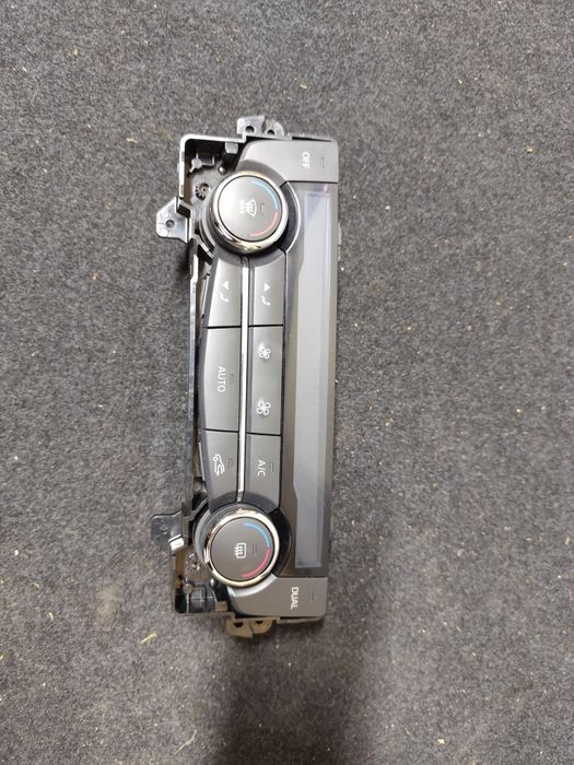 Panou clima Renault Kadjar