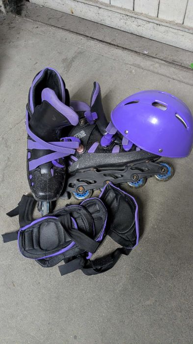 Детски ролери комплект с каска, наколенки и лакътници