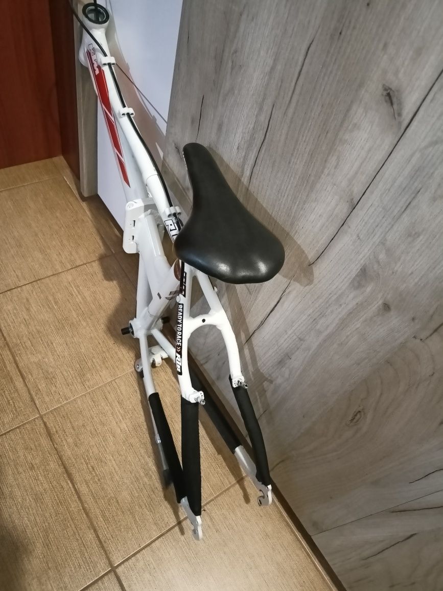 Cadru si piese bicicleta 26 pliabila Dahon Pininfaina