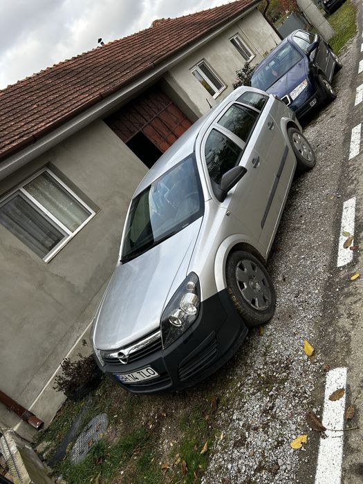 Vând opel astra h
