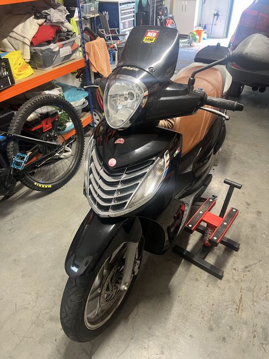 Vand scooter malaguti centri 125 cm