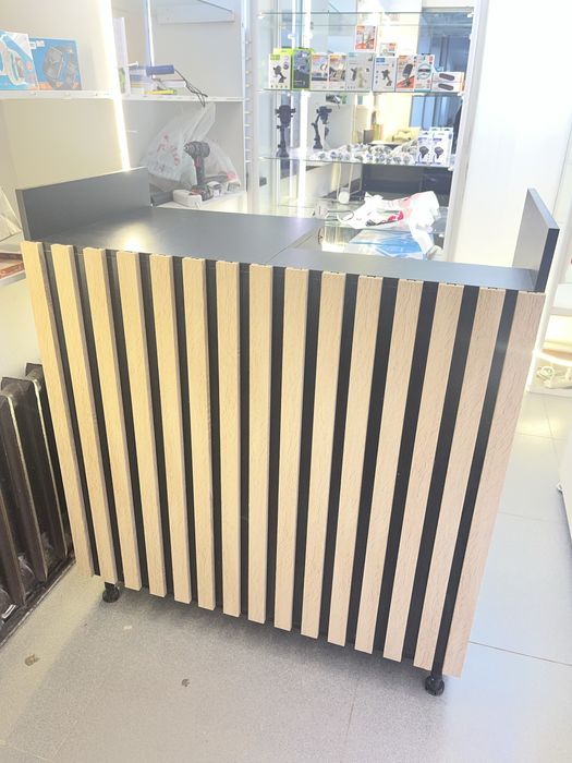 Ресепшен б/у продам