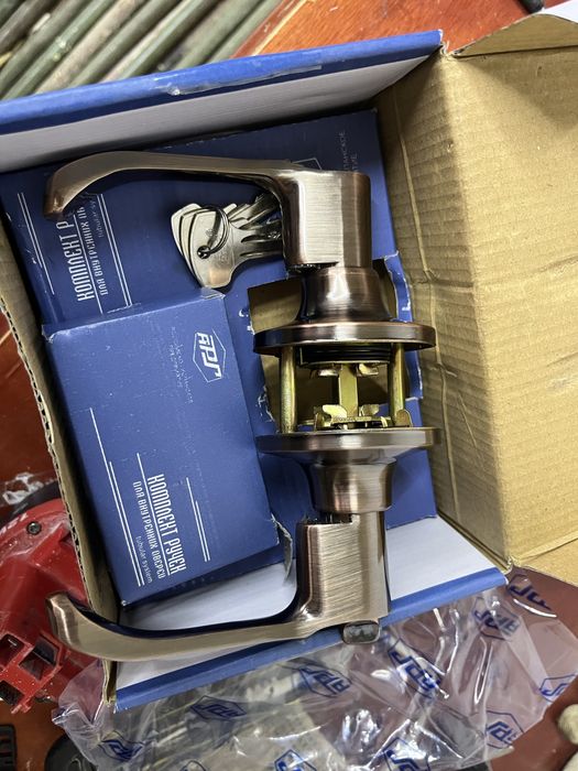 Ручки межкомнатный