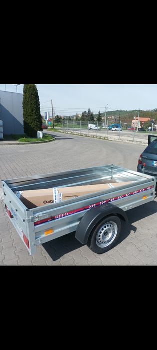 Închiriere remorcă 750 kg
