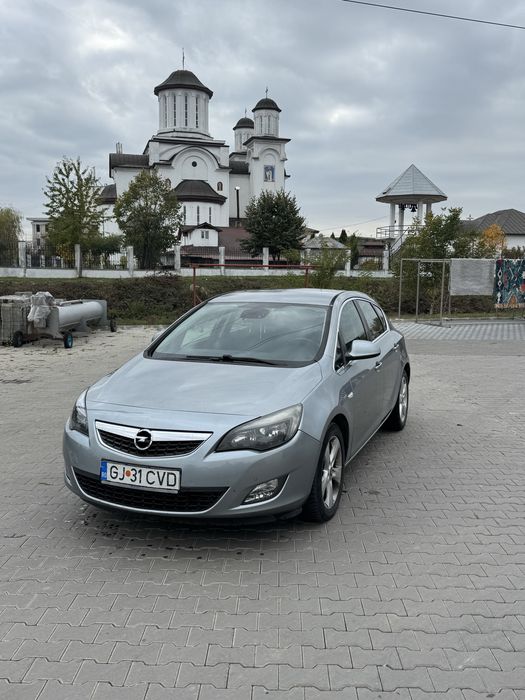 Opel Astra J 1.7 CDTI