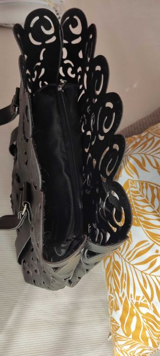 Стилна дамска чанта с флорални мотиви от две части