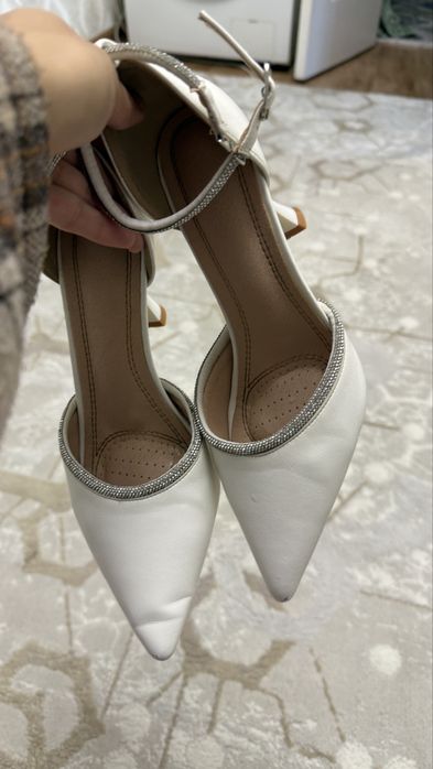 Туфли, удобные очень, каблук устойчивый