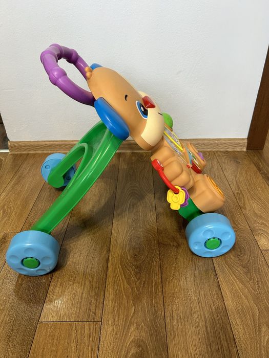 Детска проходилка Уокър fisher price