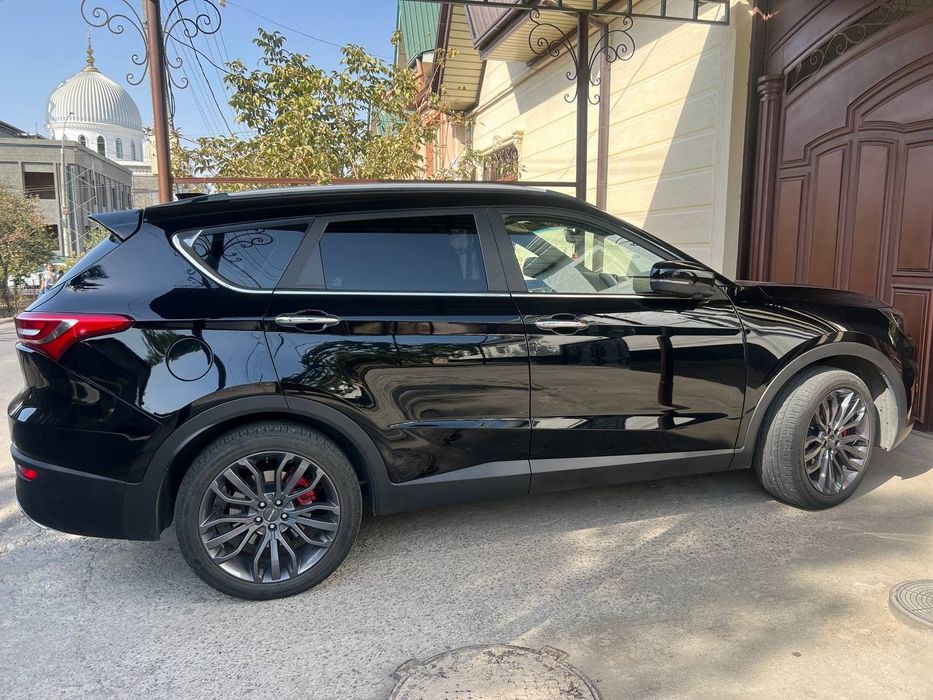 Jetour X70 Dubai variant 25.000 yurgan xolati Ideal