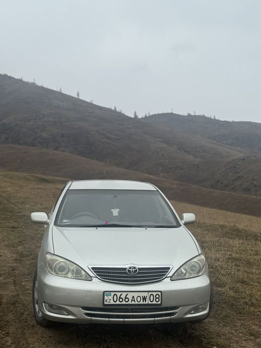 Toyota Camry японец правый руль