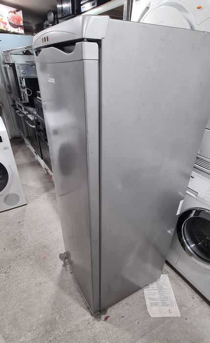 Вертикален фризер Luxor GS245 A+ 144см