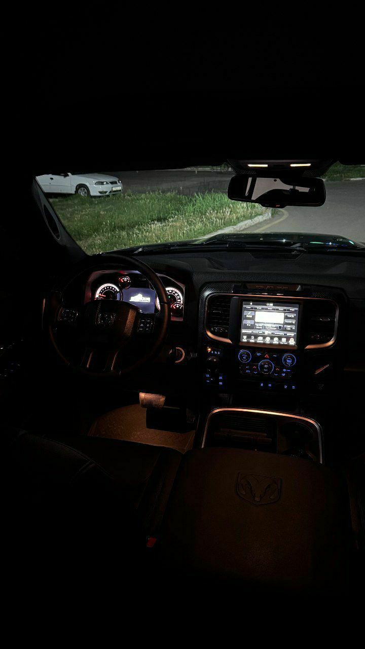 Dodge Ram 1500 Йили 2016