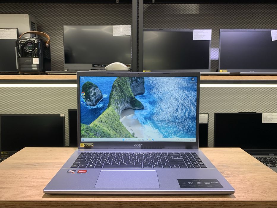 Ноутбук Acer Aspire 3, AMD Ryzen 7 5700U/16GB/SSD512GB, 1178/A10