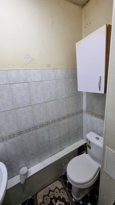 Срочно продается квартира 4/8/9 в Сергели СТРОИТЕЛИ 94,18 кв,м 65000$