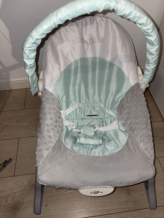 Scaun Balansoar copil mic