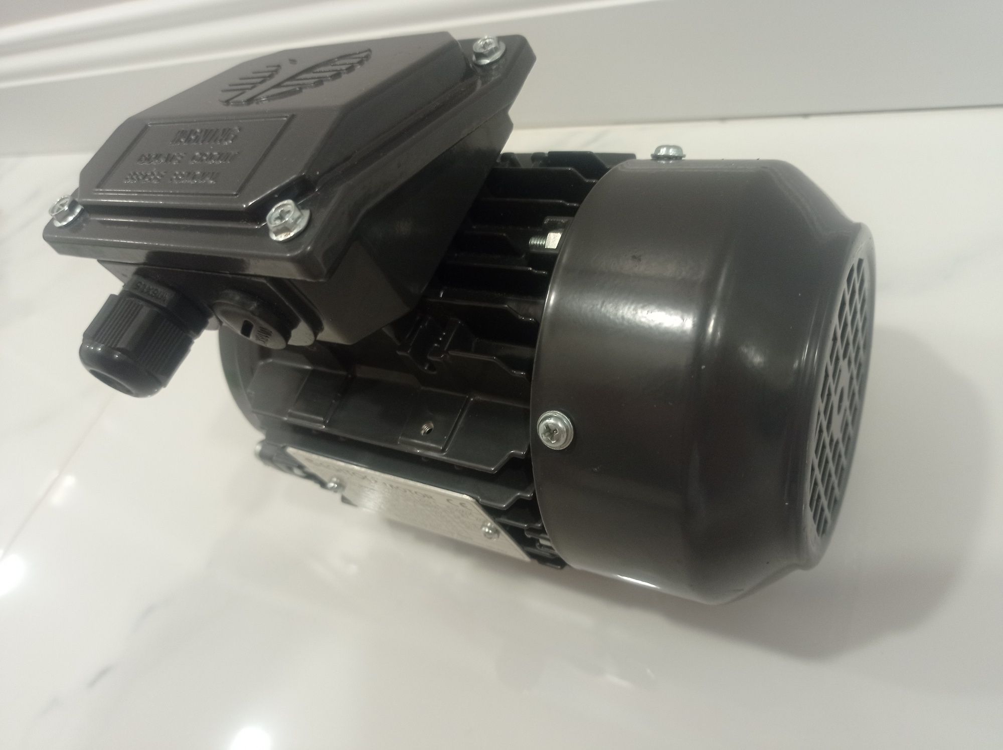 Електромотор Techtop motor