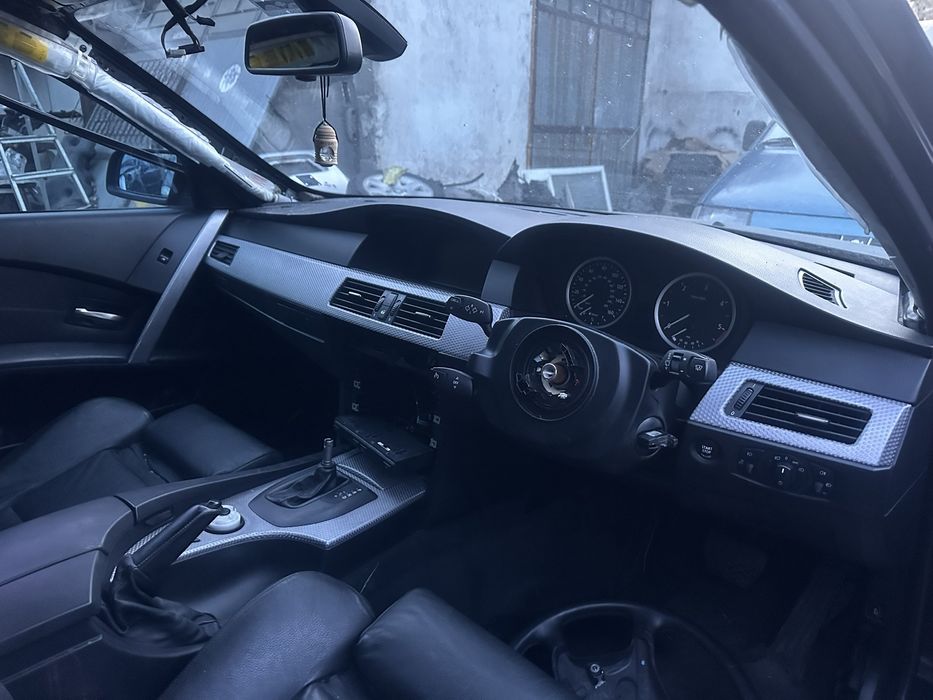 BMW E60 530D 231 к.с. на части