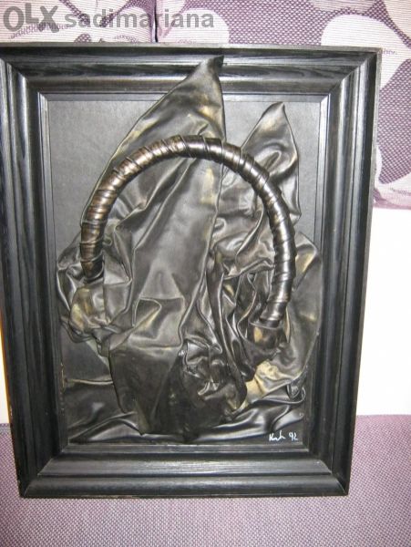 Ръчно изработено пано от кожа