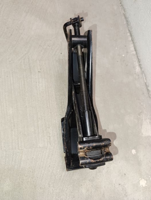 Крик за автомобил 2 бр.