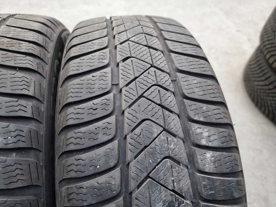 2 Anvelope IARNA 205.50.17 "Pirelli" [dot 2021] ; stare buna