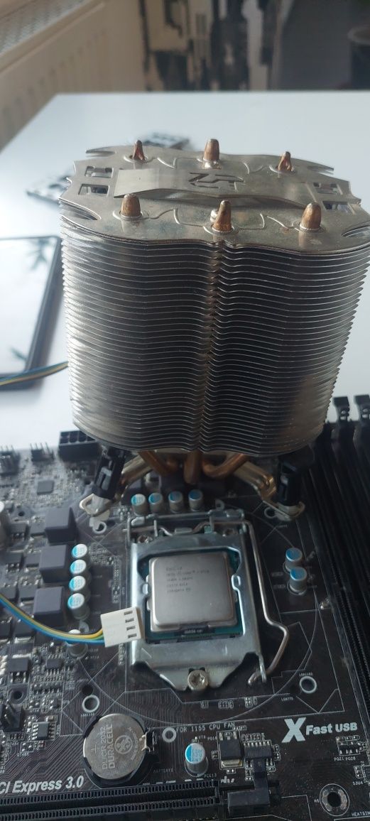 Procesor i3-3240 soket 775 + cooler