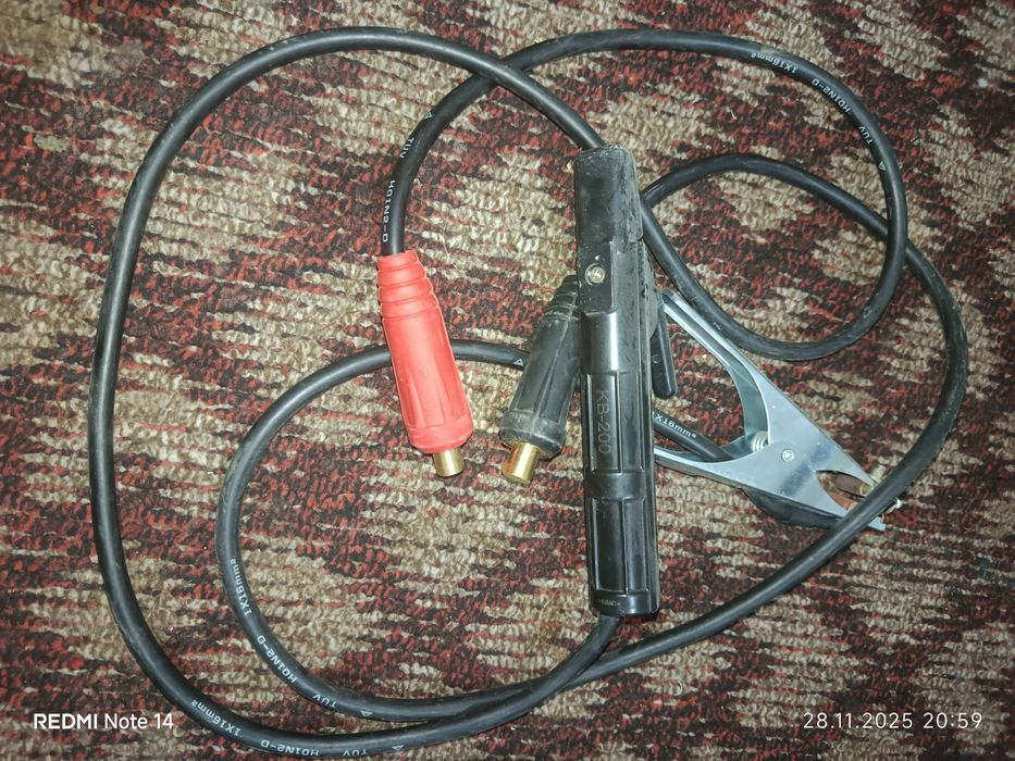 Asalom alekom Uragan pol avtamat svarka sotiladi